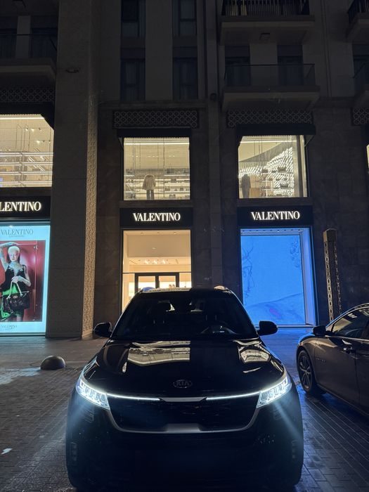 KIA Seltos 2021 premium! в отличном состоянии!