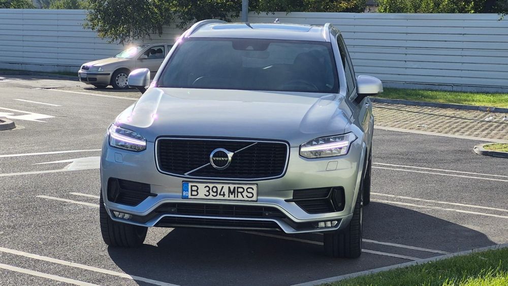 Vând Volvo X C 90 R-Design