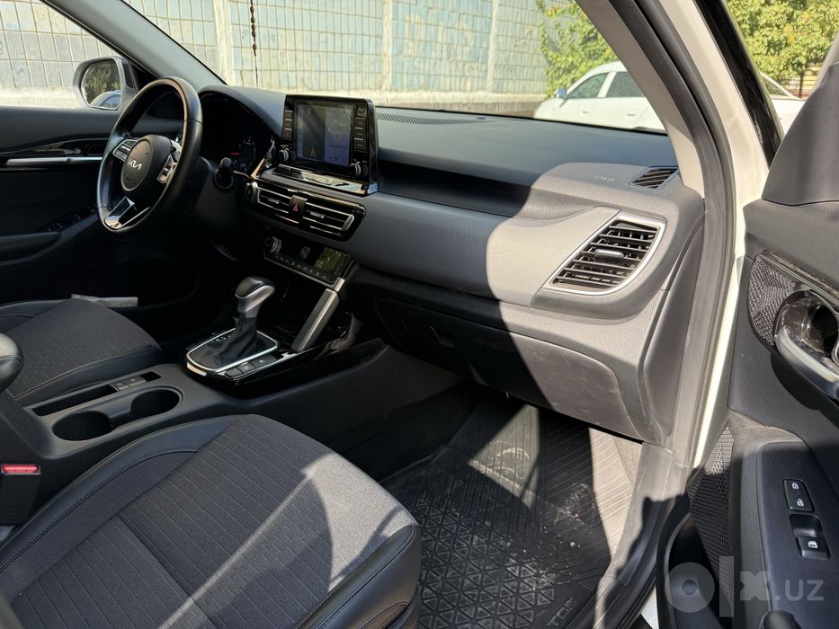 Kia Seltos 2L Luxe 2022/23