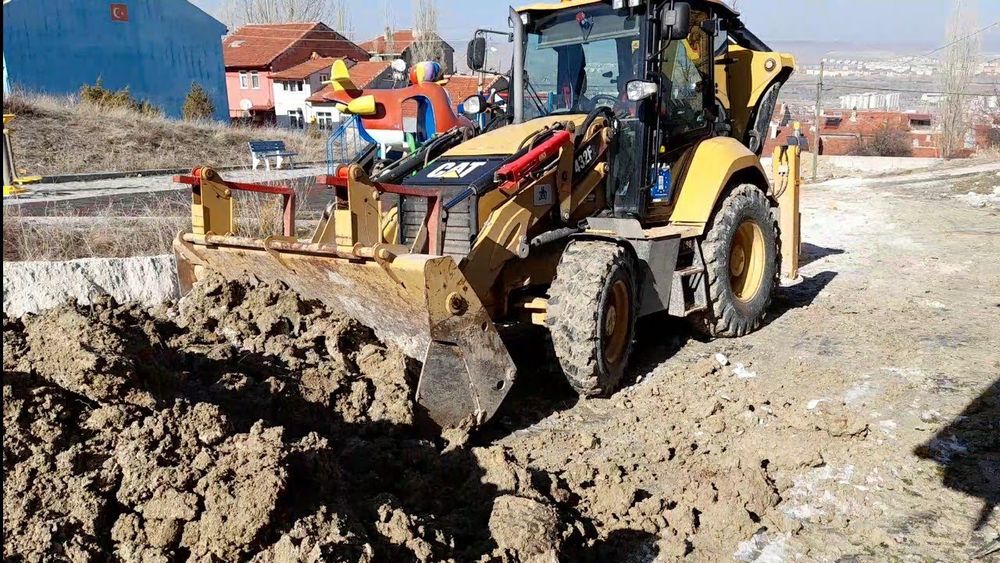 Услуги экскаватор погрузчика 3в1 трактора