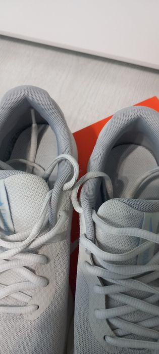 Маратонки Nike  номер 39