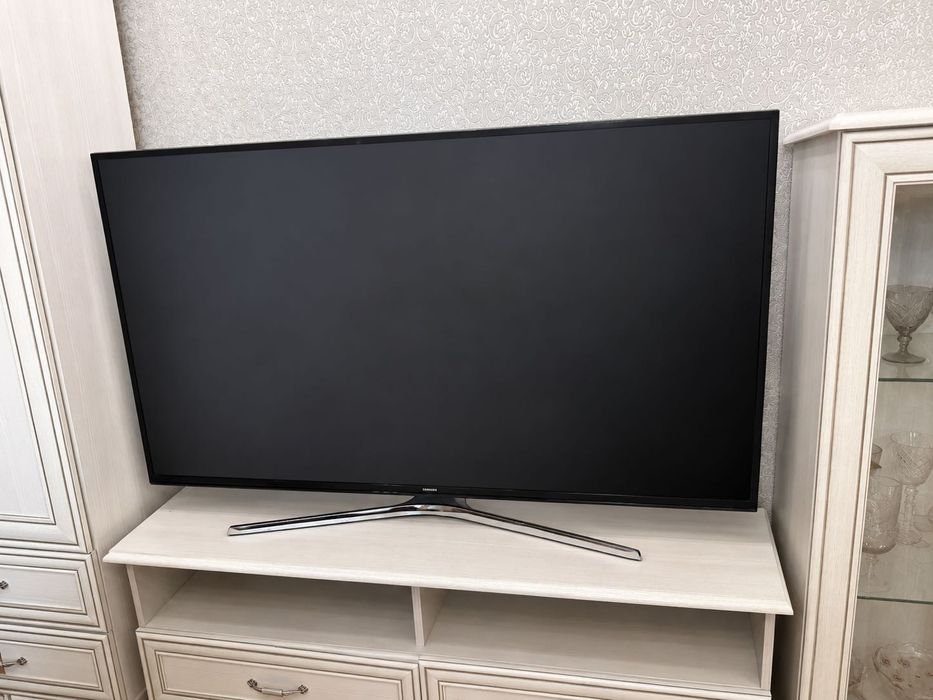 Телевизор Samsung 4K 55”