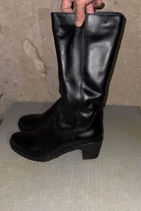 Сапоги женские кожаные