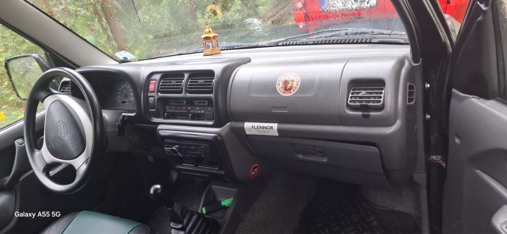 Vand Suzuki Jimmy in stare foarte buna