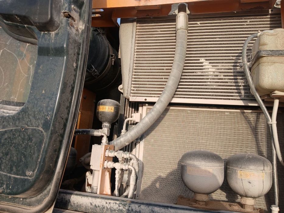 Hyundai ekskavator sotiladi – A’lo holatda!