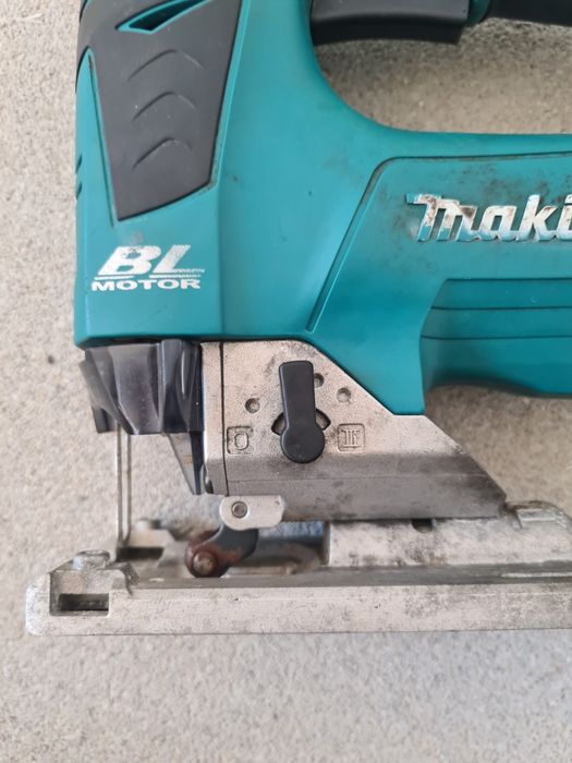 Makita Bormasina functonala și pendular defect