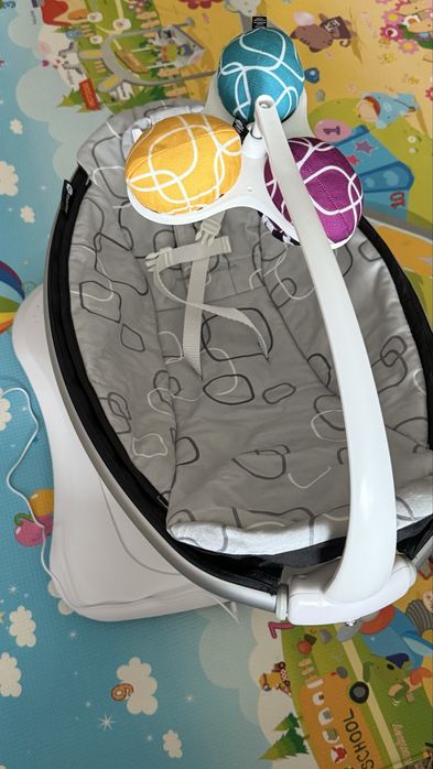 4moms электронный шезлонг-качалка Mamaroo