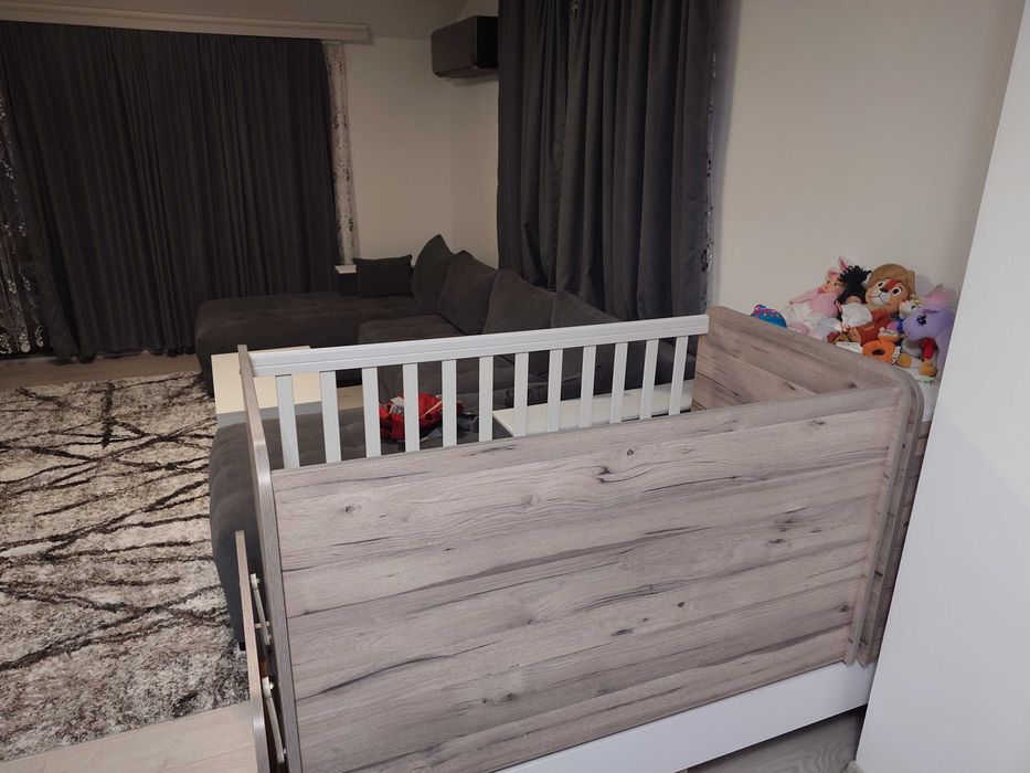 Бебешка Кошара в отлично състояние.