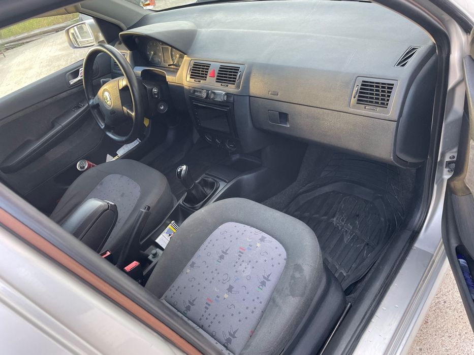 Skoda Fabia 1.2 LPG, 2003г.