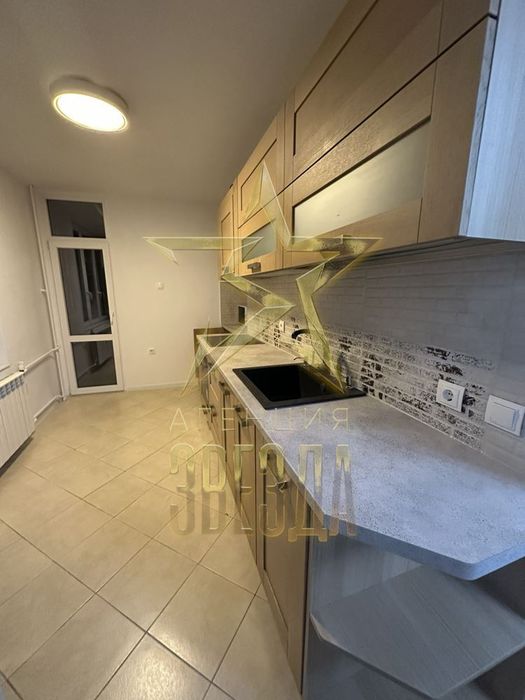 Дава се под наем Двустаен апартамент в Пловдив, Център - 70 кв.м за 500 € - Снимка #9
