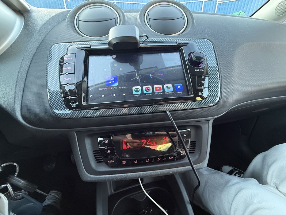 Seat ibiza 1.2tsi an 2012