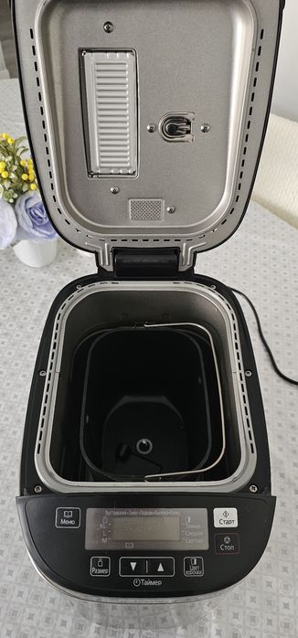 Продам хлебопечка.