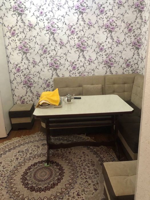 Юнусабад 10 кв. 4/2/5 продаётся квартира