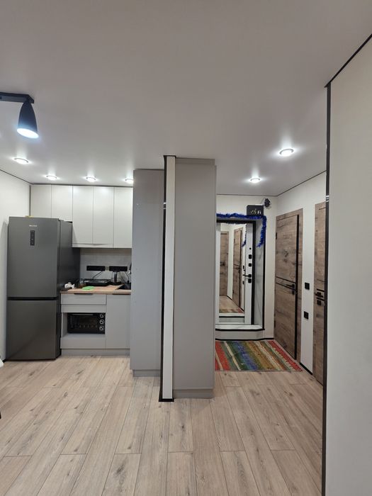 Продам двухкомнатную квартиру в 3-19