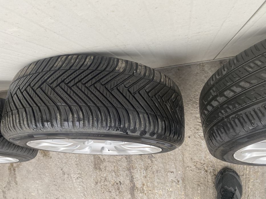 Джанти с гуми 17 за BMW 1-3 серия E87/E90-91-92