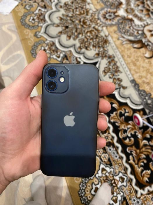 Продам iphone 12 mini
