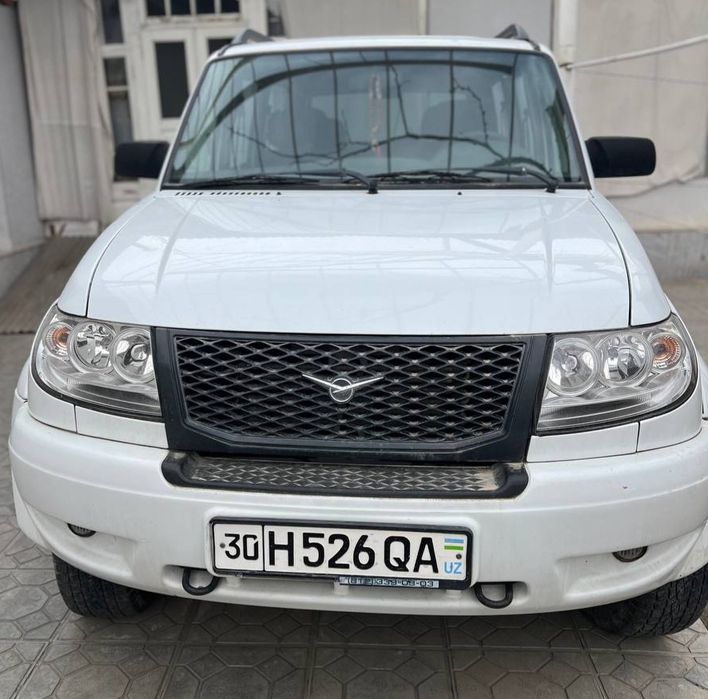УАЗ Патриат 4×4 yaxshi holatda mustahkam ishonchli avtomobil