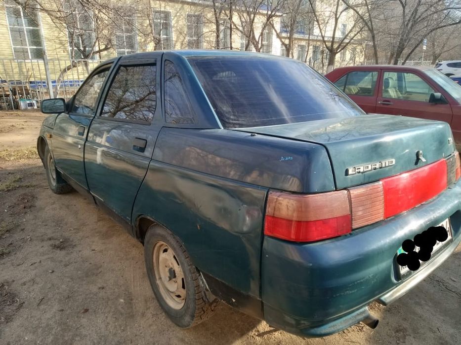 Продам ваз 2110.