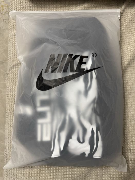 Продам новую сумку nike elite bag