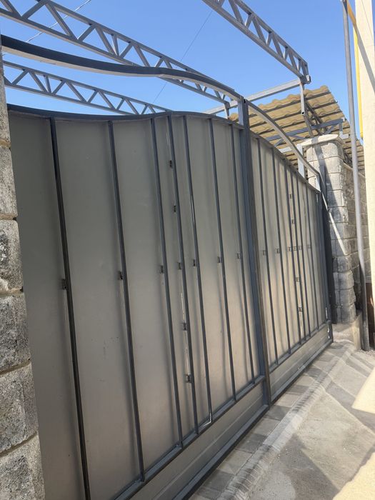 Ворота распашные и калитка