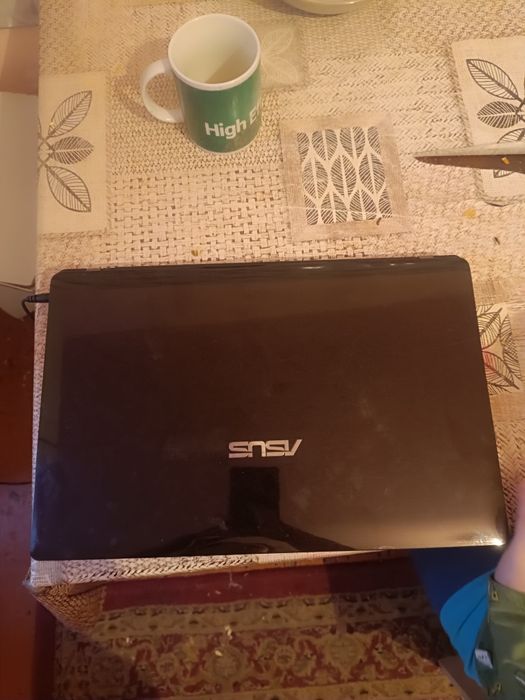 Ноутбук Асус x53b