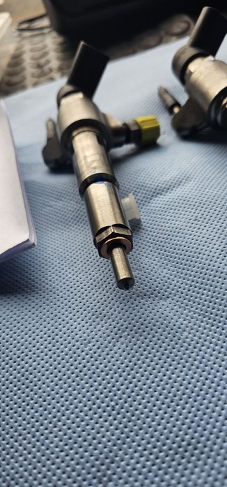 Injectoare reconditionate Volvo 1.6 d euro 5 Conti / Siemens 980244868