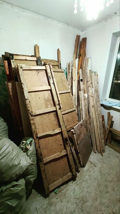 ДОСКИ.. Отдам бесплатно доски после демонтажа