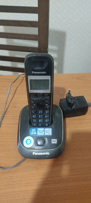 телефон  Panasonic