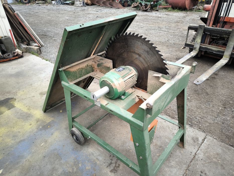 Circular trifazic Posch