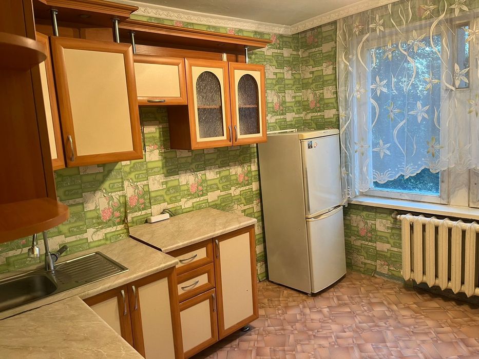 Продам квартиру на юности