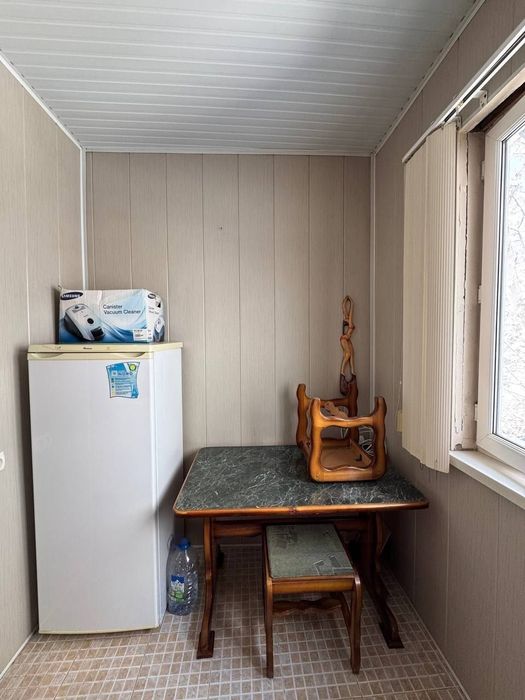 Срочно ШРуставели 1/3/5  с мебелью техникой  ремонт средний !