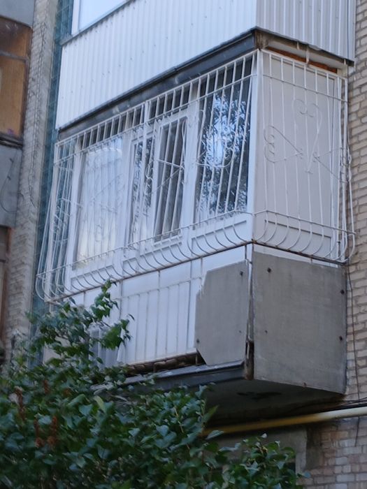 Пластиковые окна с балкона
