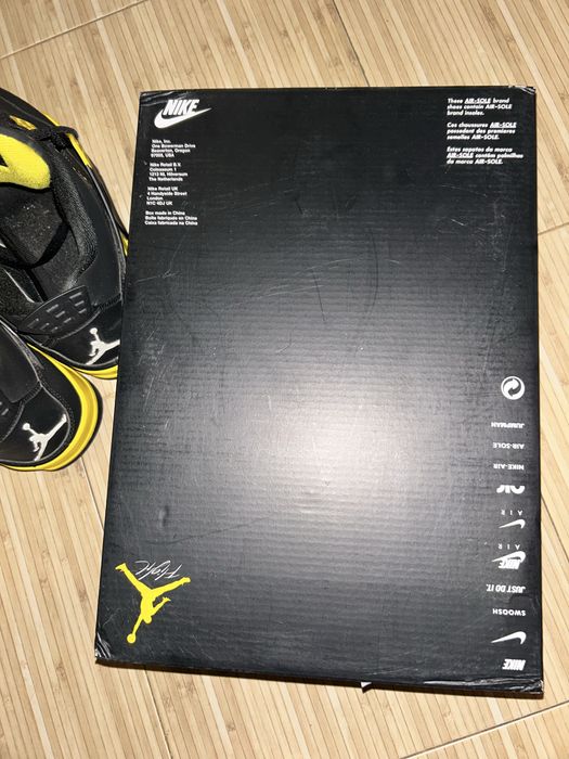 Jordan 4 yellow thunder 43