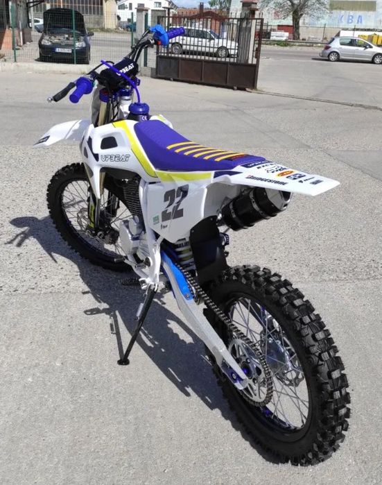 кросов мотор - "UpBeat 250cc " за 2024 година.
