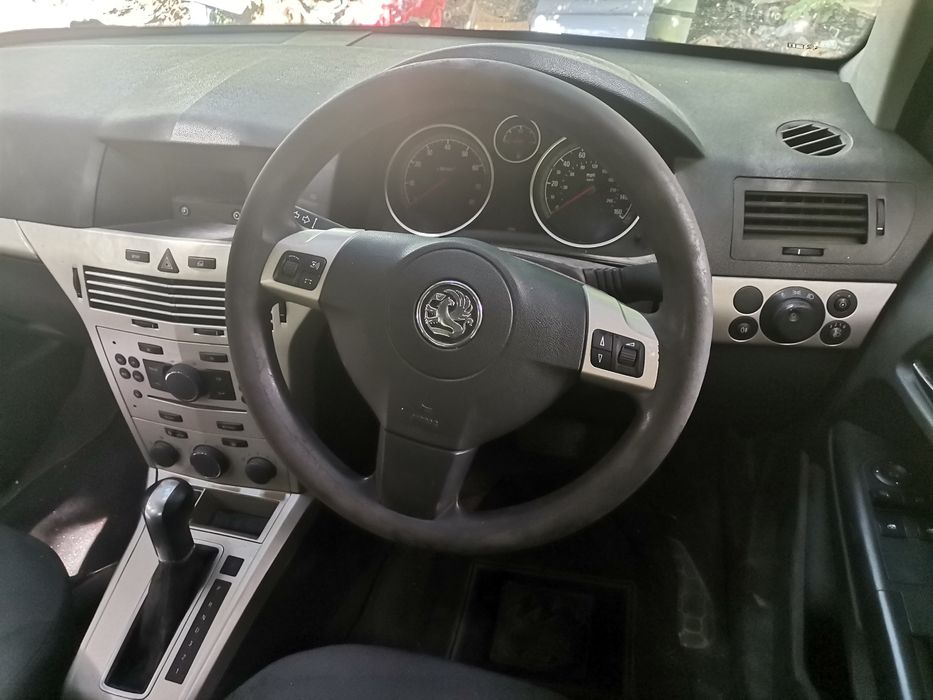 на части Opel Astra H 1.8i автоматик