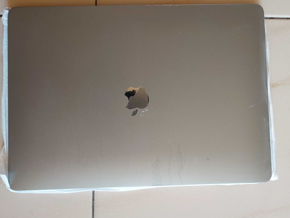 Maqueta de Laptop Apple Pro 13,3 inch