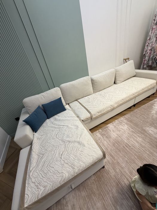 Продаётся стильный и удобный угловой диван