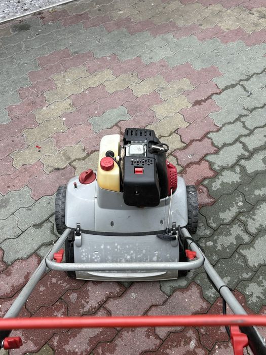 Scarificator/aerator gazon AL-KO pe benzina- stare buna