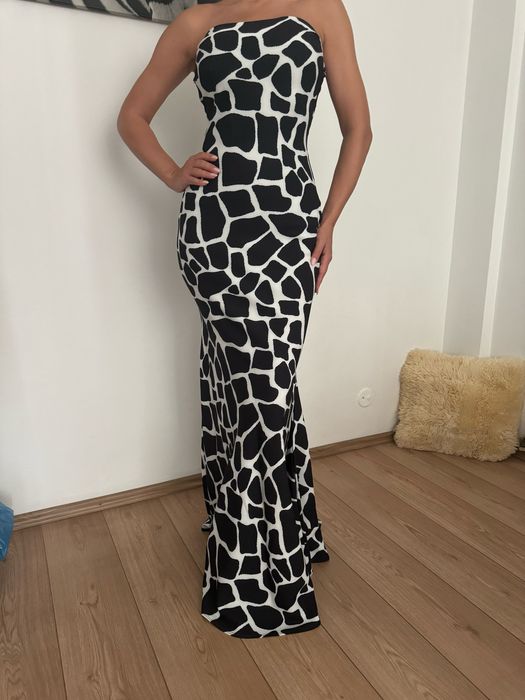 Vand rochie de seara