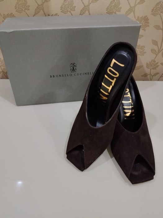 Новые замшевые туфли brunello cucinelli / lottini