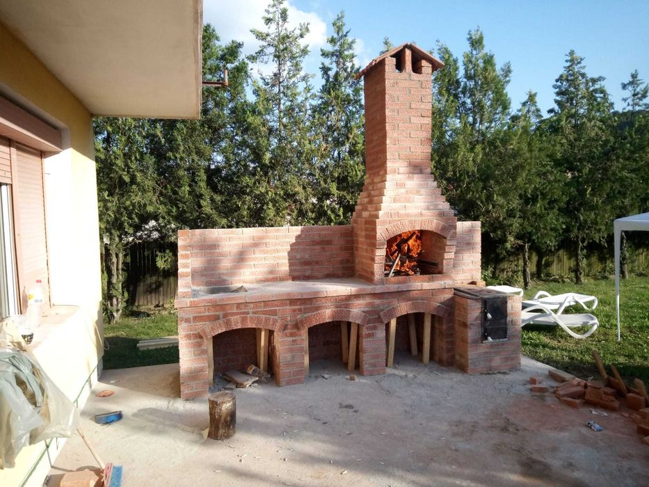 Gratare din caramida si foisoare din lemn