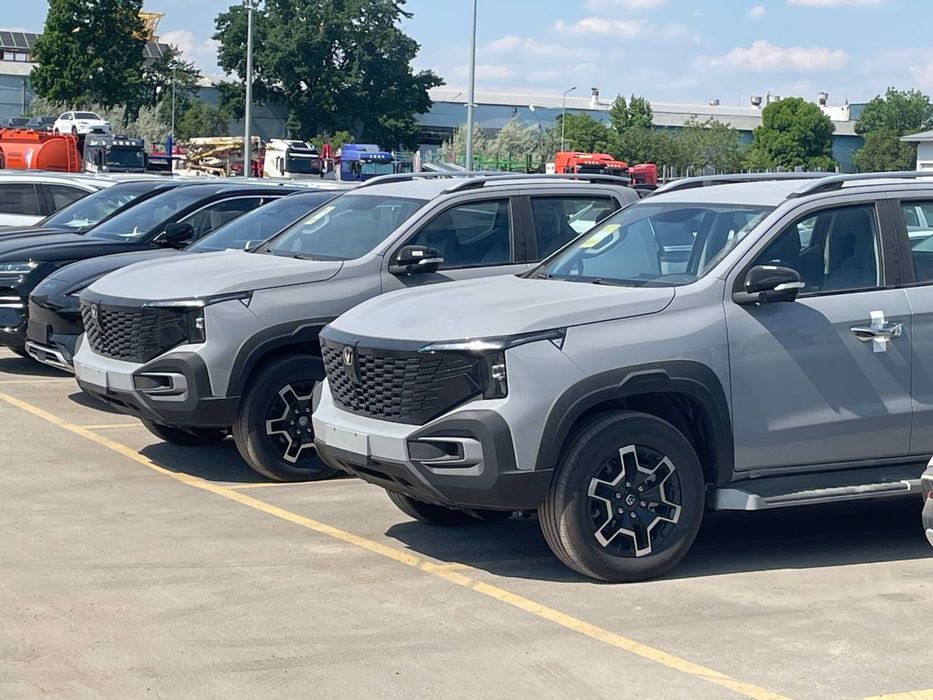 Prodam Changan hunter. Gibrid. V idealnom sostoyanii.