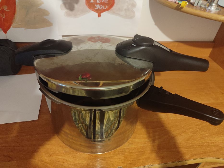 Скороварка,для индукционных плит