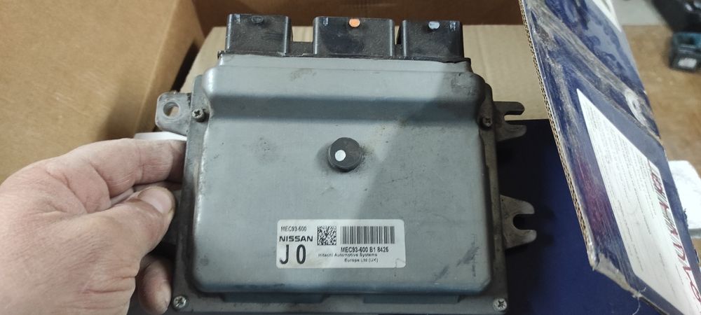 Nisan 1,6- компютър