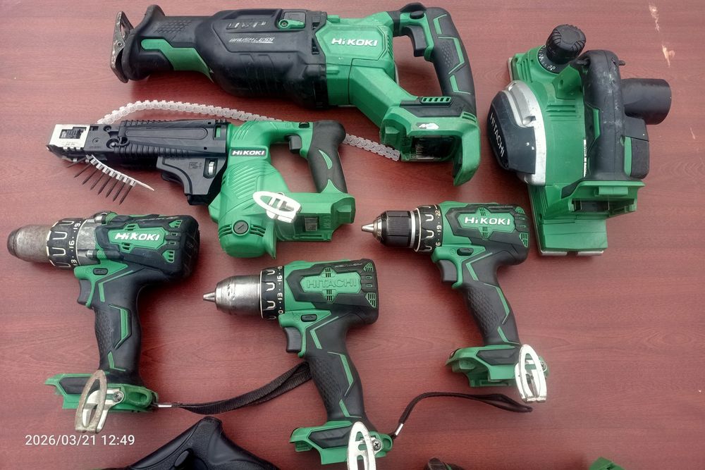 Lot scule Hikoki Hitachi pe acumulator