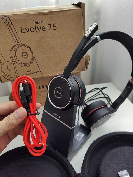 Профессиональные наушники Jabra Evolve 75 + Зарядная база + USB донгл