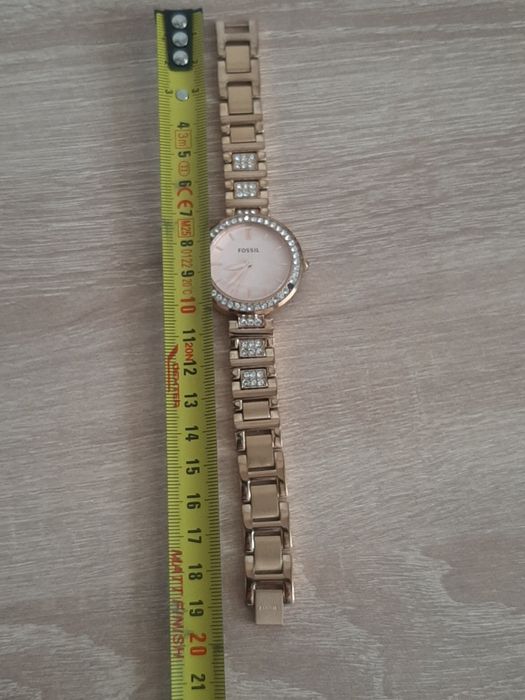Ceas Damă Fossil BQ3181 Rose Gold cu Cristale – Elegant
