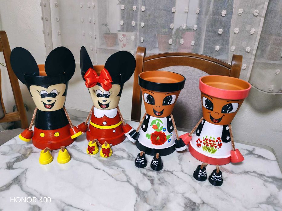 Ghivece personalizate (de la 50 )