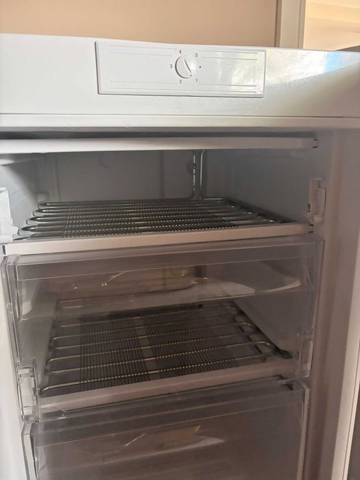 Congelator Heinner 6 compartimente 194 l