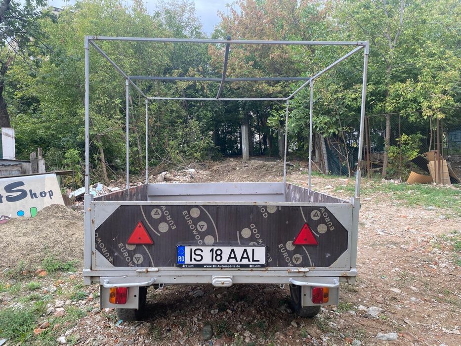 Remorca auto suspensie tripla